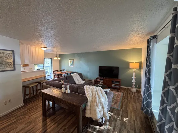 1714 NW Lamont St, Pullman, WA 99163