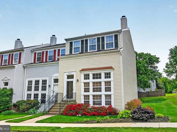 3341 Oakshade Ct, Fairfax, VA 22033