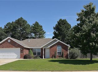 544 Stowers Ave, Elkins, AR 72727