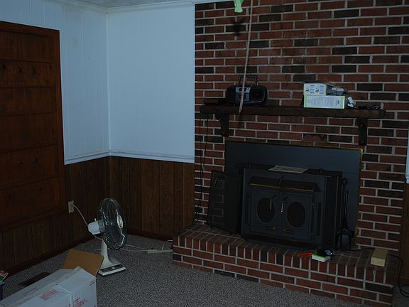 Living Room W/Wood Burning S