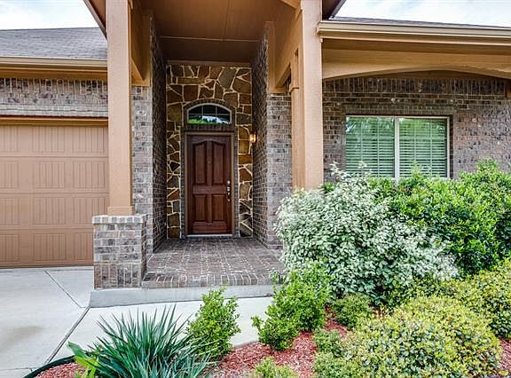 4th image of 8255 Clark Springs Dr