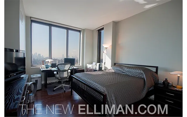 Rented by Douglas Elliman | media 55
