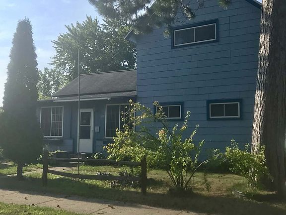 2nd image of 218 E Itasca St #E