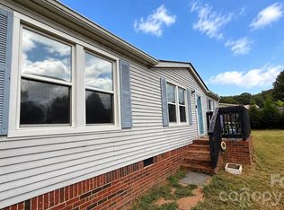 1868 Ellick Dr, Newton, NC 28658