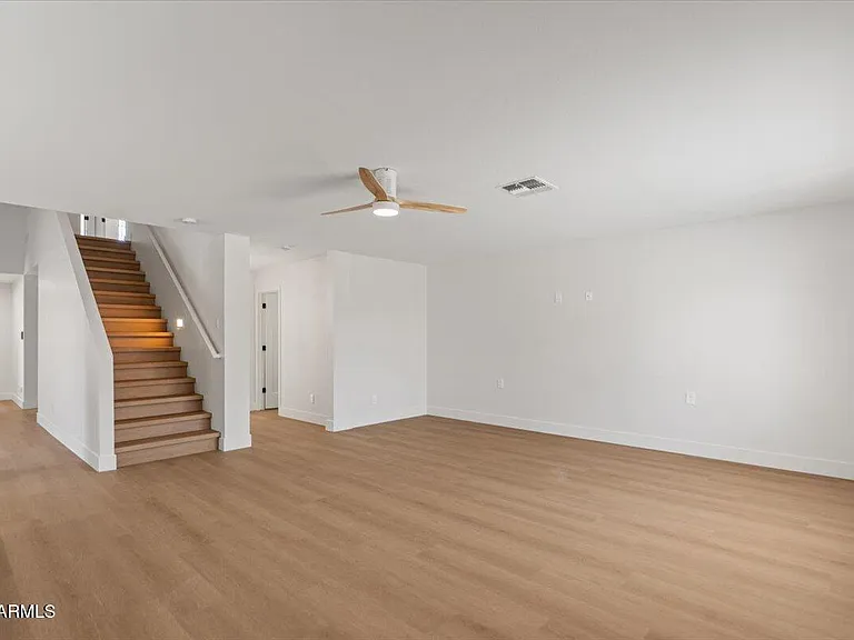 2289 W Hayden Peak Dr — Photo 12