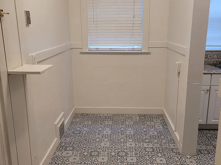 Breakfast nook