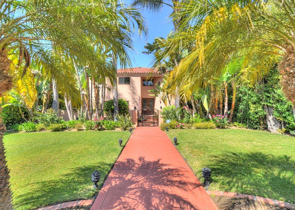 1st image of 8556 La Jolla Shores Dr