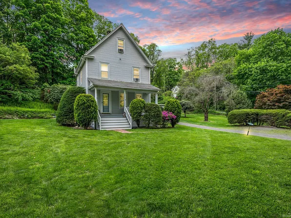 5 New Street Extension, Wilton, CT 06897