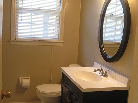 5th image of 107 Brookview Dr