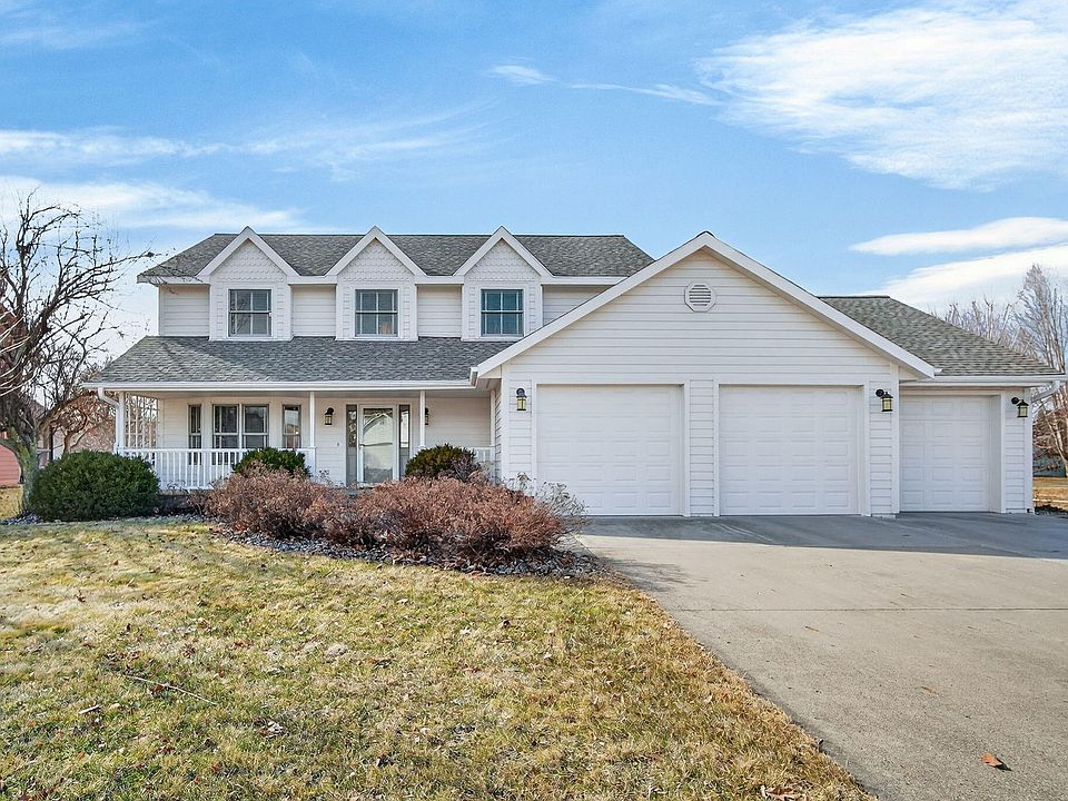 1st image of 2621 Southridge Cir