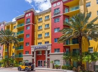 6001 SW 70th St APT 521, South Miami, FL 33143