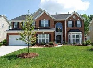 2329 Blueberry Ridge Rd, Matthews, NC 28105