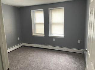 160 W 5th St #305, Chester, PA
