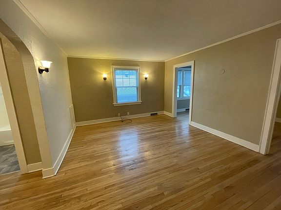 2nd image of 1367 University Dr N #4