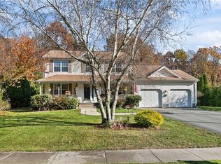 43 Ginger Trl, Coventry, RI 02816