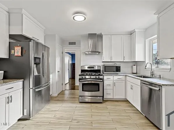 116 Tobar Way, El Paso, TX 79912