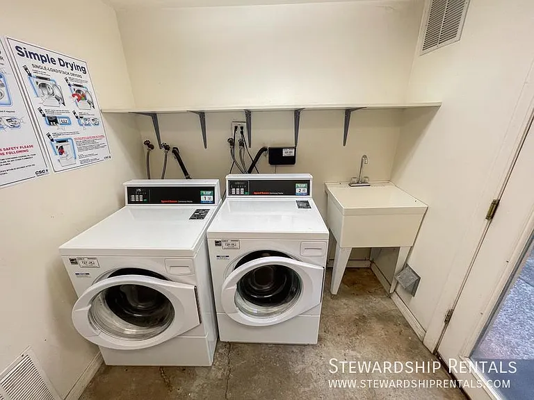 942 E 18th Ave #5 — Photo 16