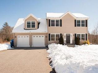 11 Ragina Ave, Webster, MA 01570