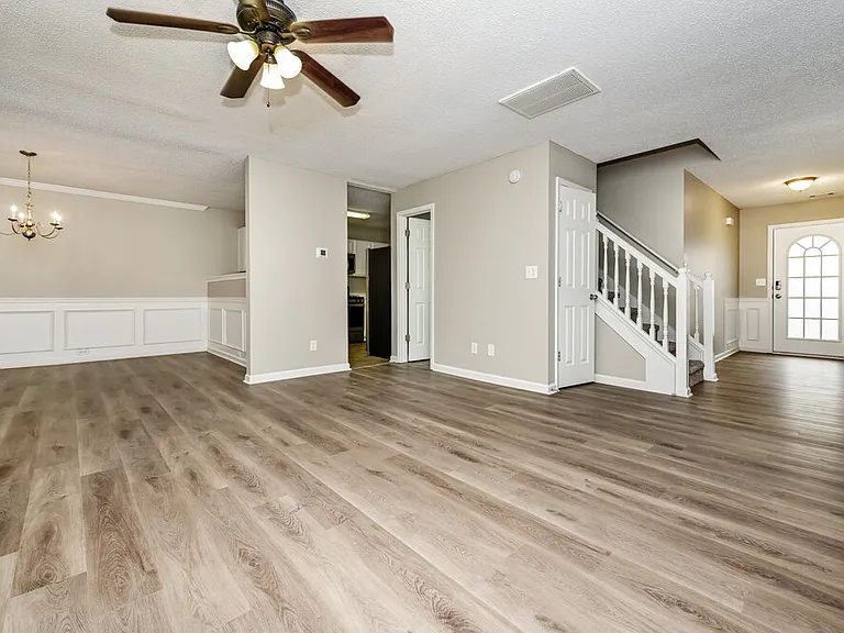 675 Barshay Dr — Photo 6
