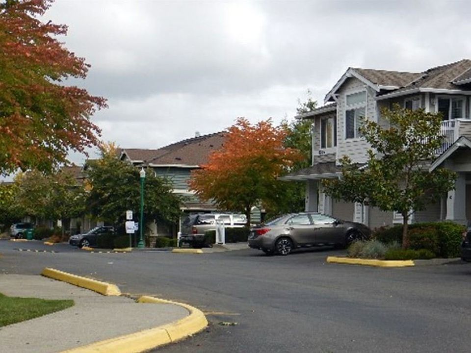2nd image of 6533 Isaac Ave SE