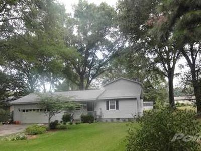 12720 Bertha Rd, Little Rock, AR, 72210