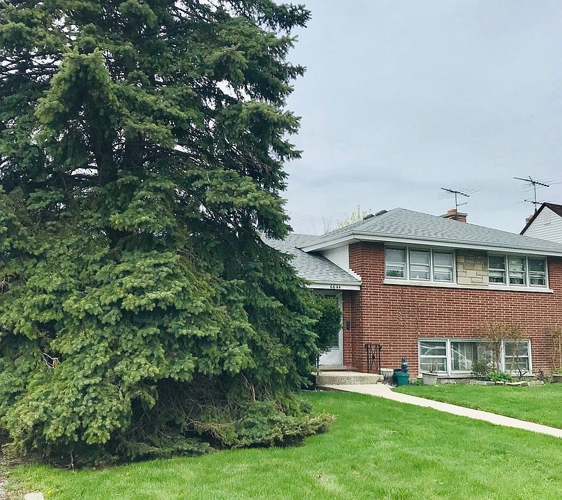 1st image of 6644 N Avers Ave
