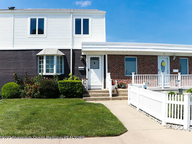 5 Vine Ct — Photo 4