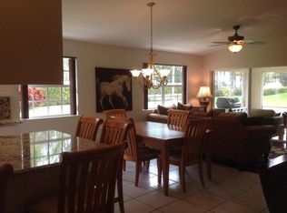 2800 Rio Claro Dr N, Wellington, FL 33414