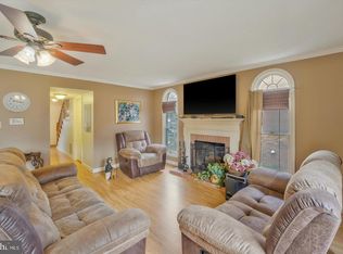 105 Huckleberry Dr, La Plata, MD 20646