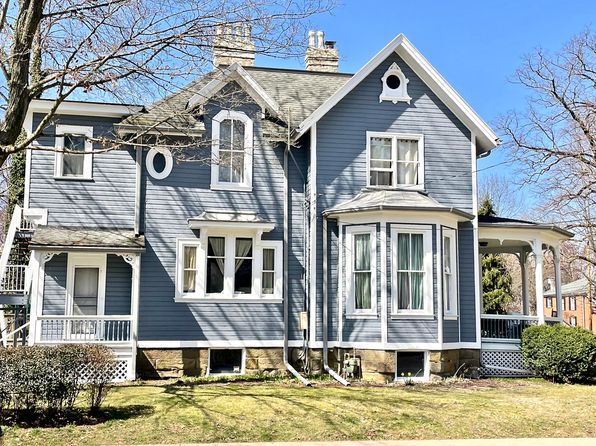 66 Beaver St APT 5