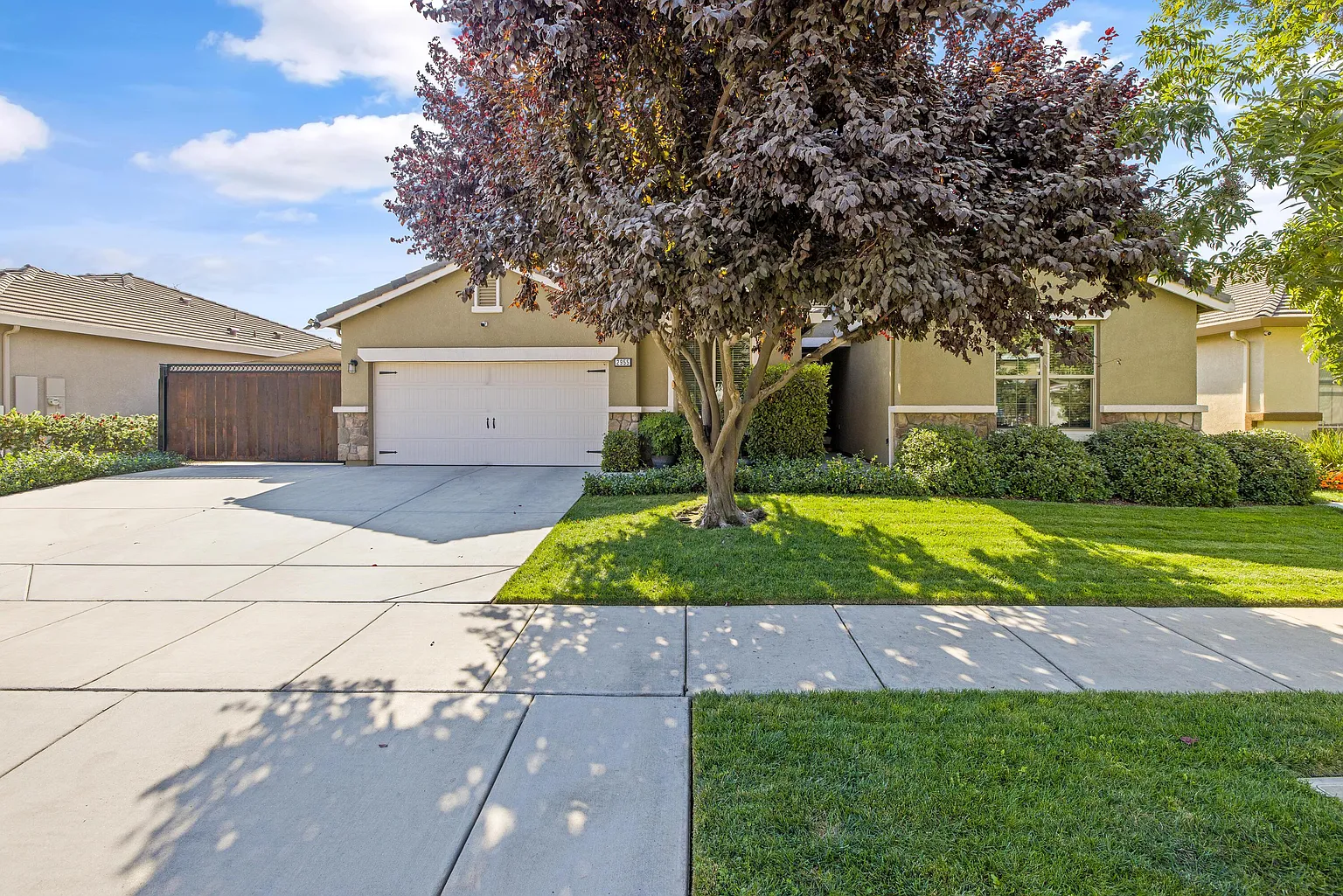2955 W Perez Ave photo 1