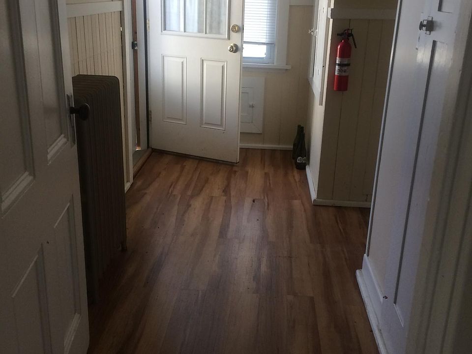 rear entrance lots of storage space