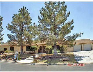 4th image of 1019 San Gabriel Ave