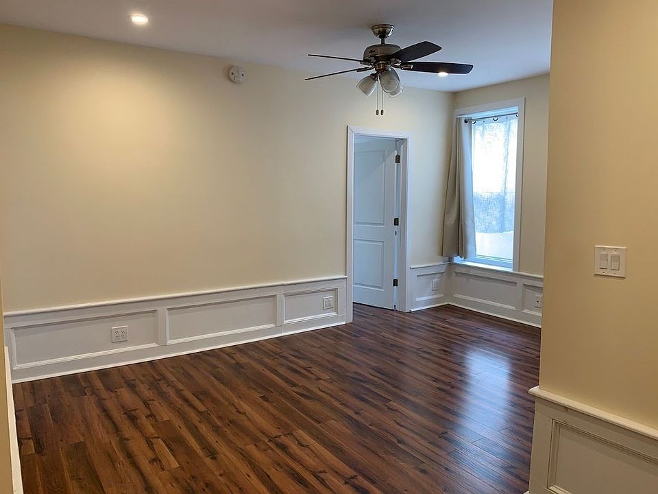 1st image of 59 Louisa St #2F