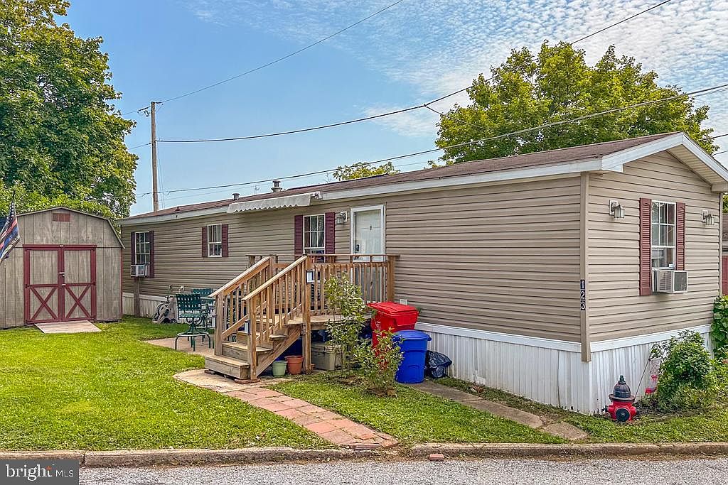 123 Dennis Ave, Birdsboro, PA 19508 Zillow