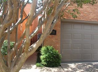 5733 Remington Park Dr, Dallas, TX 75252