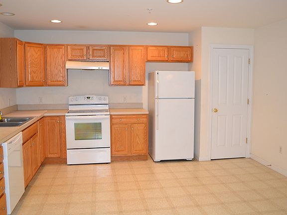 Kitchen - Pantry
