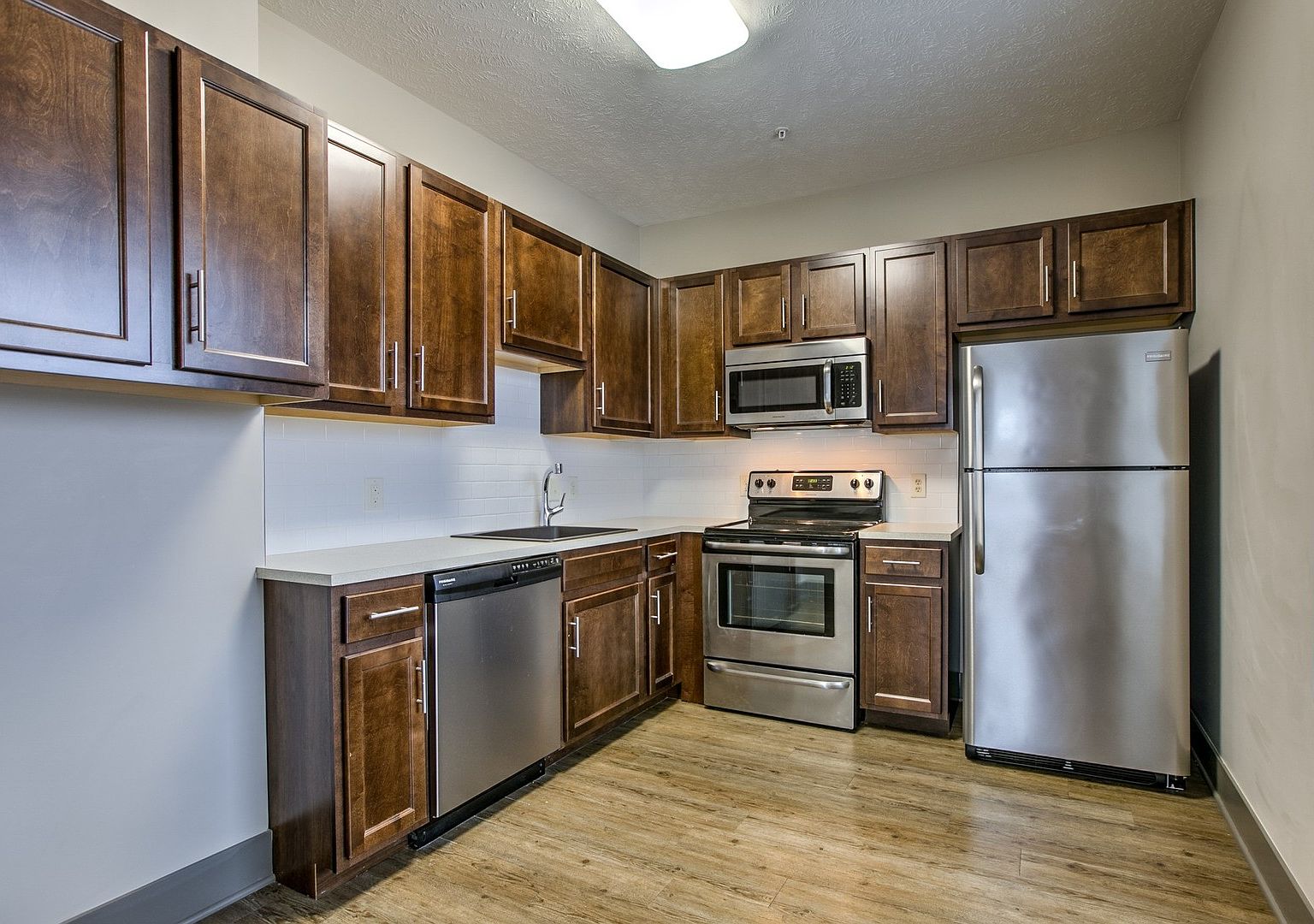 3930 Farnam St APT 204, Omaha, NE 68131 | Zillow