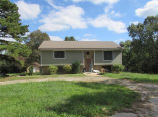 13950 Haystack Ln, Dixon, MO 65459