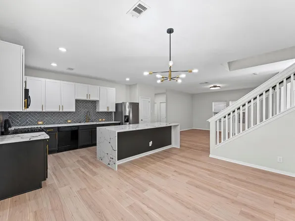 6111 Coleus St, Crosby, TX 77532