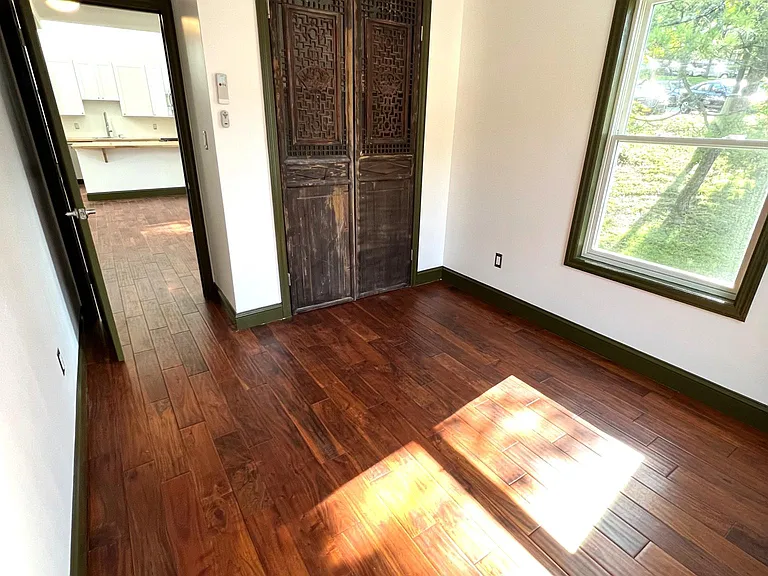 16 Brandreth St #2 — Photo 6