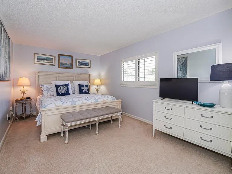 1700 Ocean Dr #302V — Photo 27