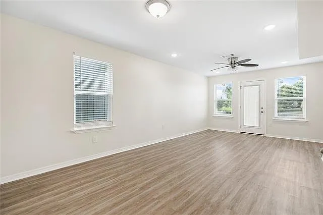 4766 Pontchartrain Dr #A — Photo 5