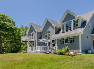 30 Harbor Hl, Chamberlain, ME 04541