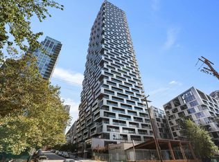 1480 Howe St #1205, Vancouver, BC V6Z 0G5