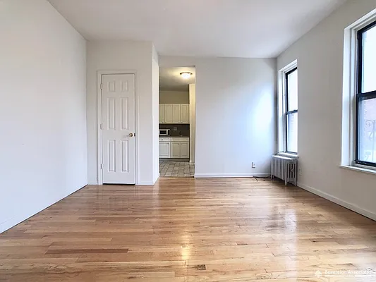 Rented by Sovereign Associates | media 3