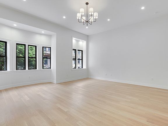 5th image of 54 W 75th St APT 1b