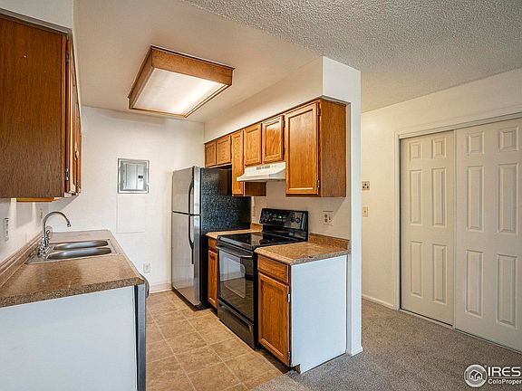4th image of 14700 E Kentucky Dr #522