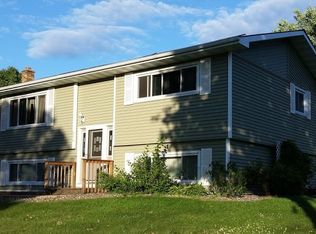 806 Ruff Pl, Bloomer, WI 54724