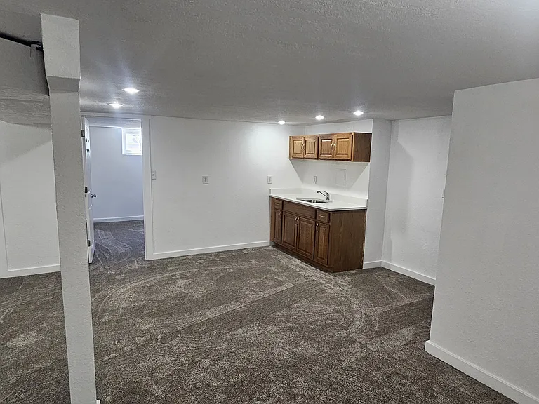 150 E 1100 N — Photo 7